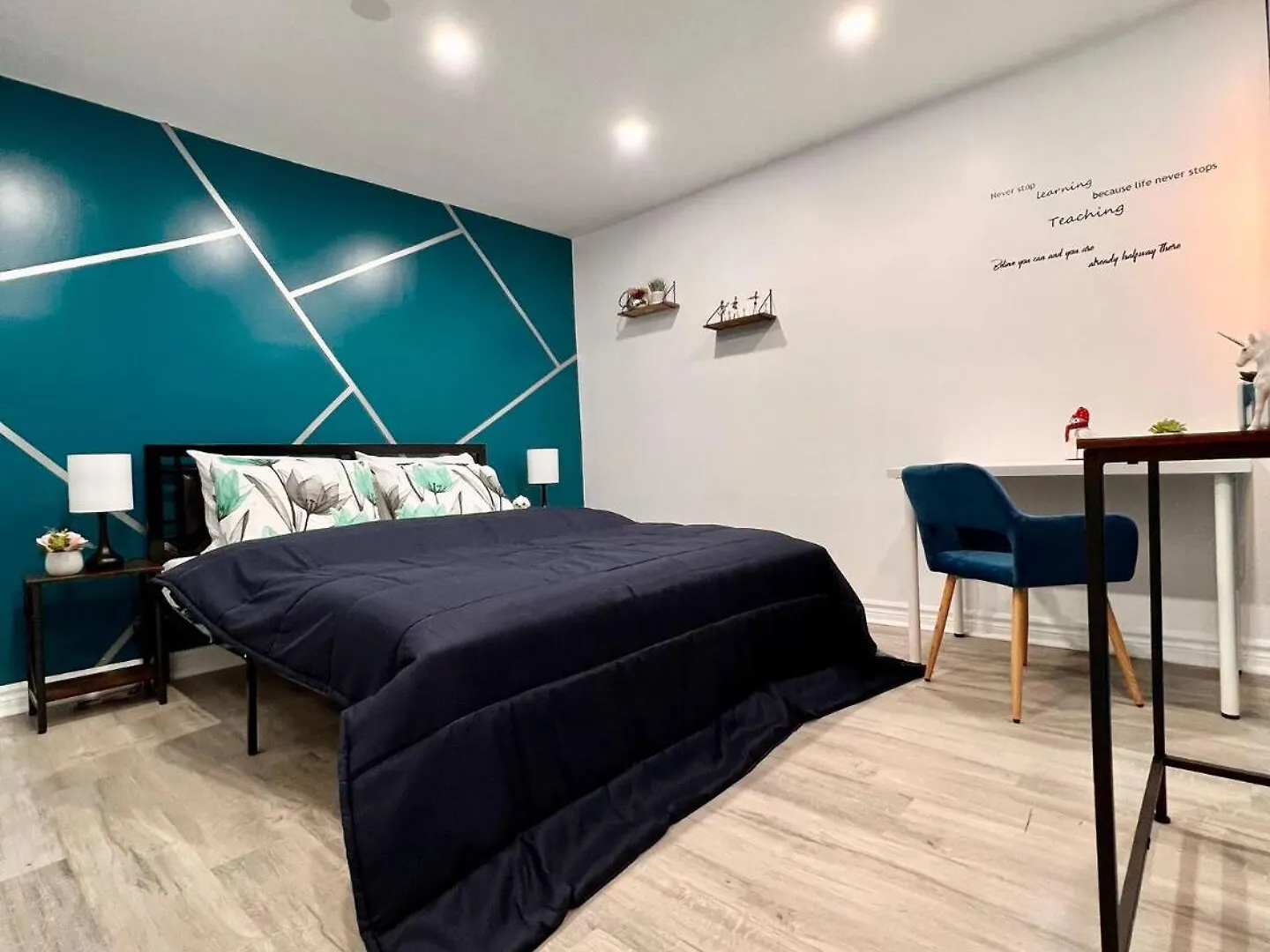 K8 Room Near Airport Mississauga 0*,  Canada